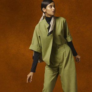 Uniqlo Cotton Half Sleeve Shirt (HANA TAJIMA) - NWT